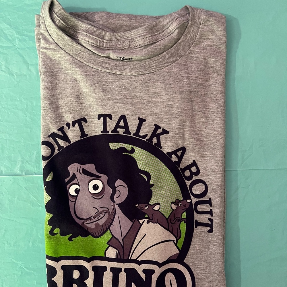 Disney Encanto - We don't talk about Bruno T-Shirt  Size  XXL - Picture 5 of 6